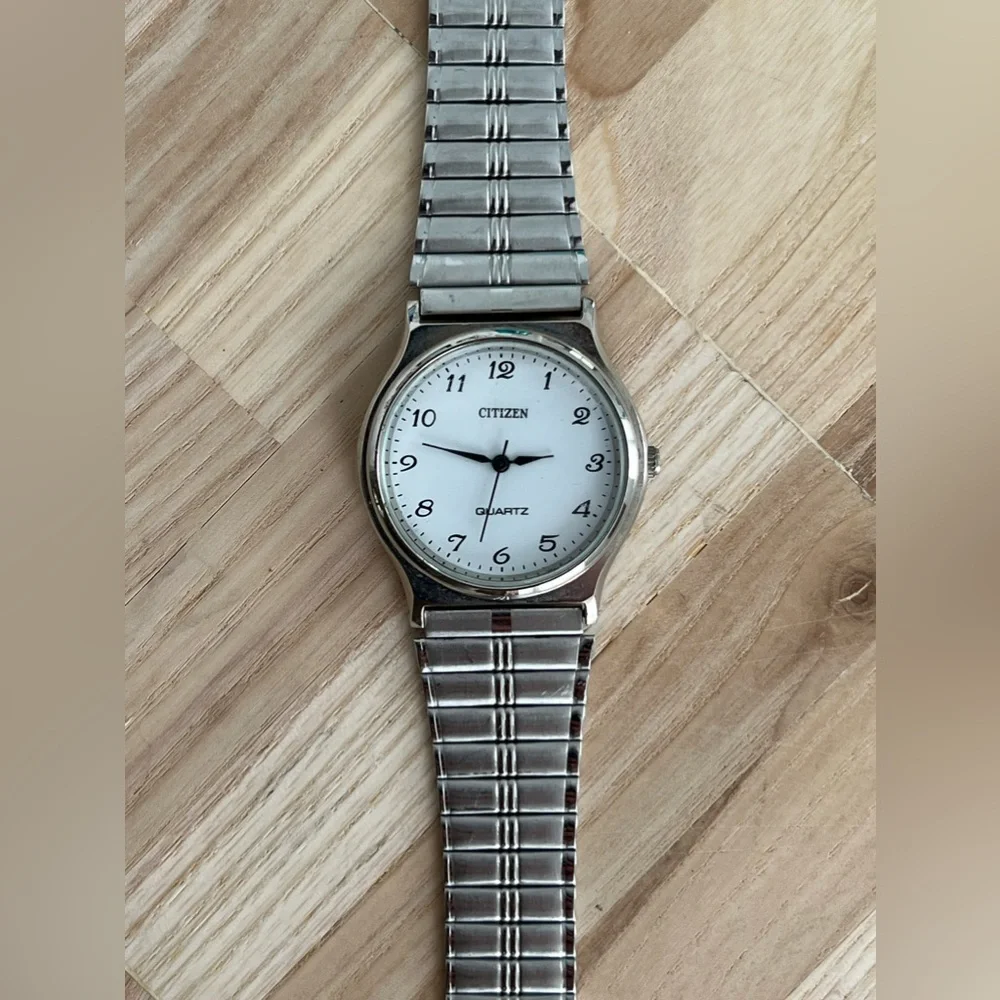 Citizen Watch Vintage White Dial Stainless Adjustable Bracelet Quartz